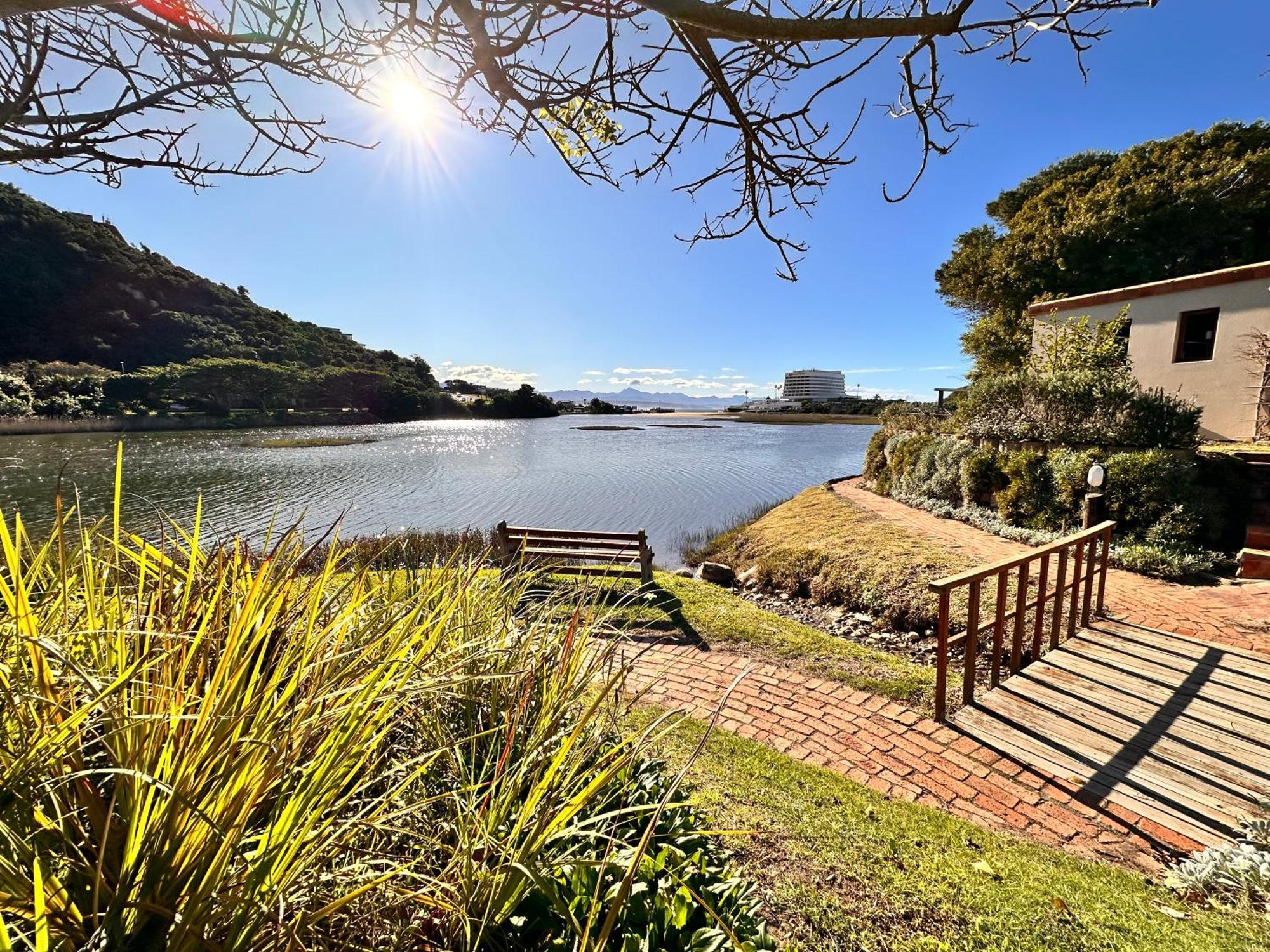 Beau Rivage Unit 9 Lägenhet Plettenberg Bay Exteriör bild